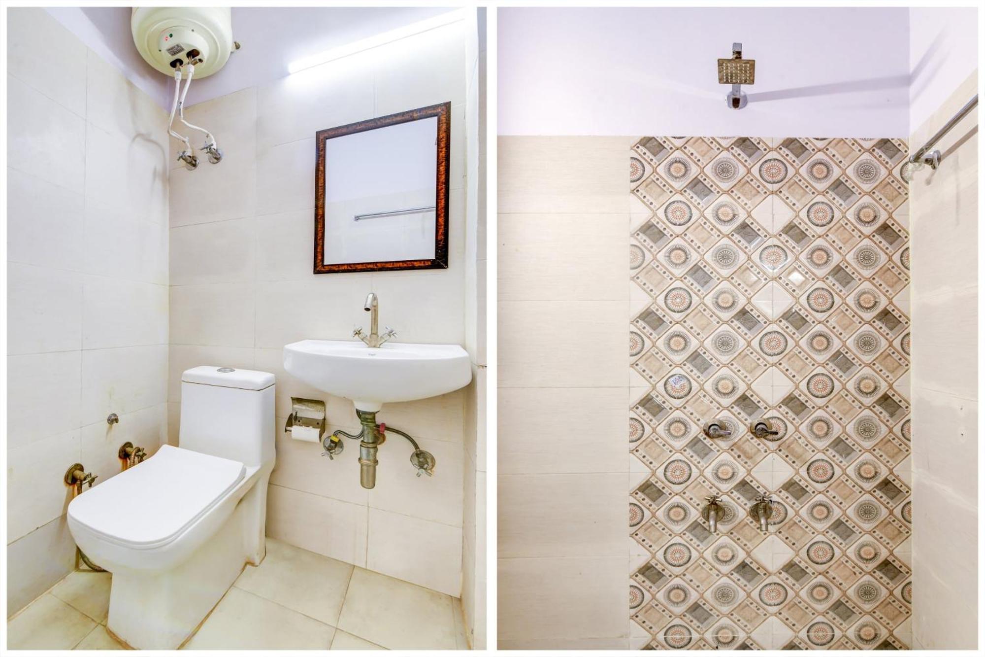 Hotel O 74192 Vishwakarma Palace 델리 외부 사진